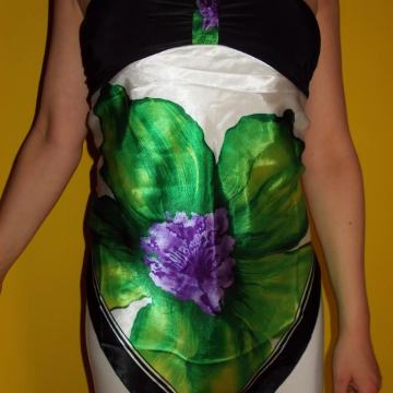 novi unikaten svilen top, vel.S