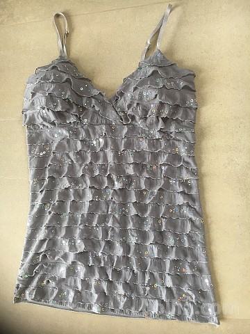 *Zapeljiva poletna MAJICA ParisFashion siva z bleščicami vel. S - NOVO