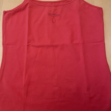 ŽENSKA MAJICA BREZ ROKAVOV CALVIN KLEIN JEANS ŠT. M, KOT NOVA, RDEČA