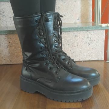 Ženski bulerji št. 36