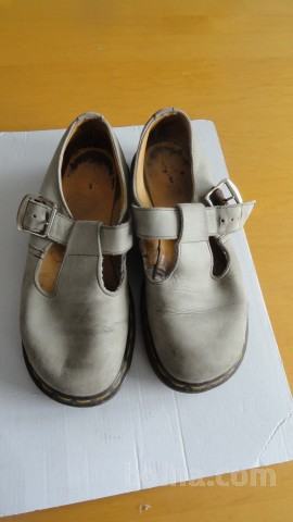 bulerji-dr martens