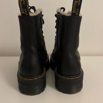 Dr. Martens Jadon Winter