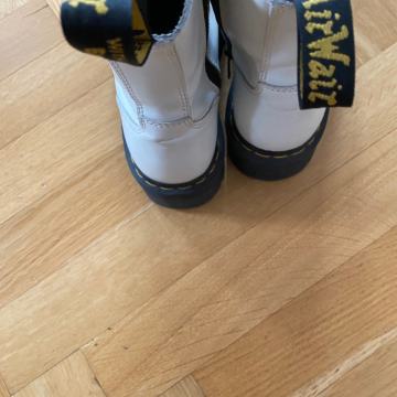 Dr.Martens