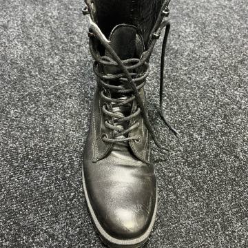 Massimo Dutti št.38