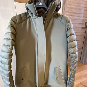 Colmar jakna št. 50
