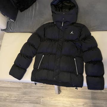 Jordan puffer jakna