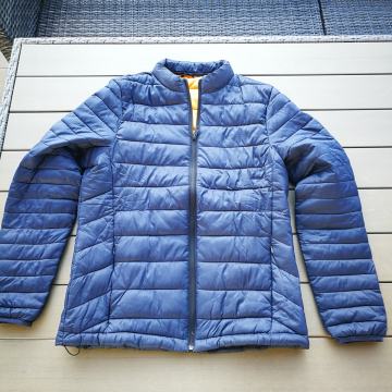 Lahka prehodna bunda Bershka