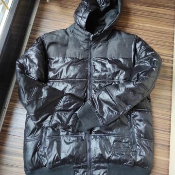 Moška črna bunda XL