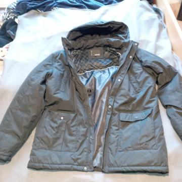 Moška topla bunda,znamke Mana, ćrne barve, velikost XXL