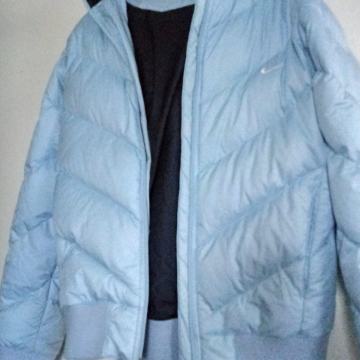 Prodam bundo Nike in brezrokavnik