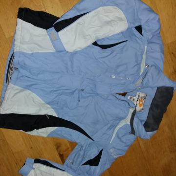 Prodam smučarsko bundo 46