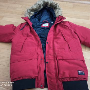 Prodam zimsko bundo Jack & Jones, nošeno eno sezono