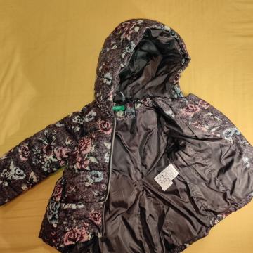 Bunda Benetton za deklice (4-5 let, 110 cm)