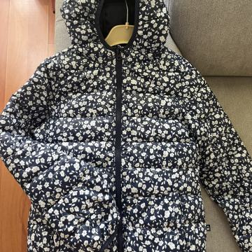 Bunda benneton 8,9 let