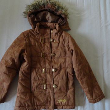 bunda št128 gold z odstranljivo kapuco,zlati gumbi.Firelfy.