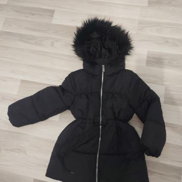 Dekliška bunda H&M 122 128,  zelo lepa