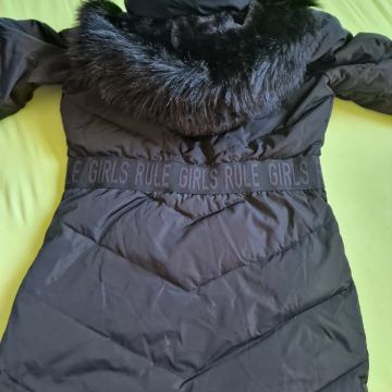 Mladinska bunda št. 152 do 164, črne barve