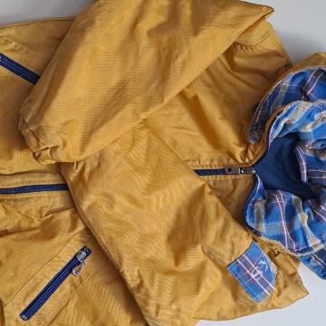 otroška bunda 122/128 6 let