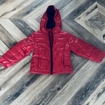 OTROŠKA JAKNA 4LETA 10€