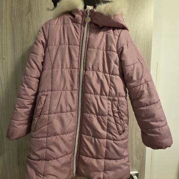 Otroška bunda v št. 104