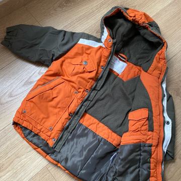 Otroška bunda, velikost 104