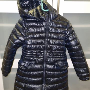 otroška bunda ZARA (7 let - 122 cm) - temno modra