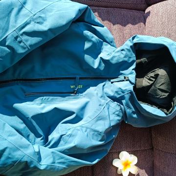 Prodam otroško jakno Wedze 133-142, 20€, Maribor