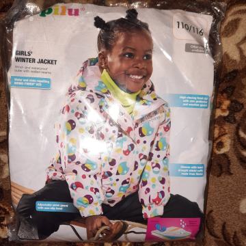 Smučarska bunda velikost 110/116 nova