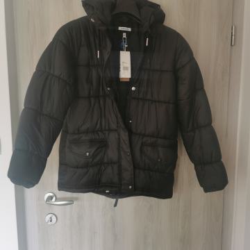 Adidas bunda  36 NOVA