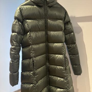 COLMAR ŽENSKA BUNDA (50 ITA)