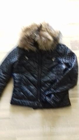 črna bunda z snemljivim