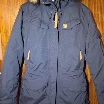 Fjallraven Nuuk ženska zimska jakna parka