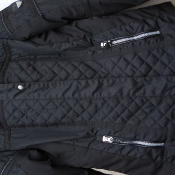 ICEPEAK ČRNA BUNDA 38/40