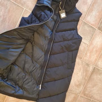 Nov brezrokavnik Next