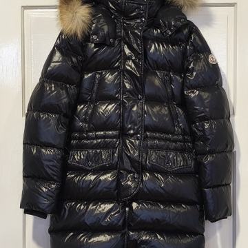 Ženska/dekliška bunda Moncler, vel. 164(S)