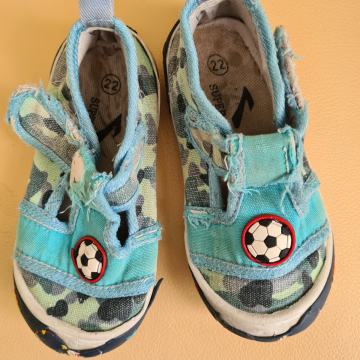 Čeveljčki platneni št. 22