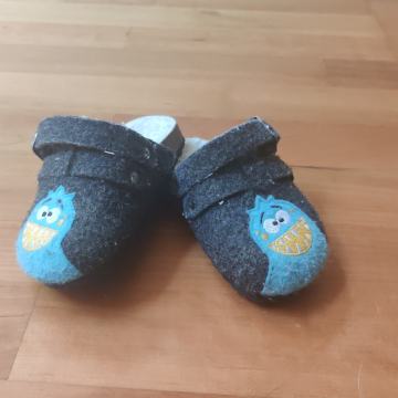 copati za otroke -št 23