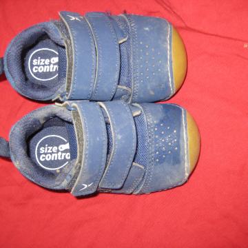 Fantovski čeveljčki-temnomodri, DECATHLON, VEL. 20