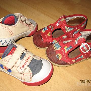Fisher price platneni copatki, št.23 (podarim sobne copatke)