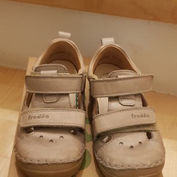 Froddo, usnjeni sandali, čevlji, št. 25