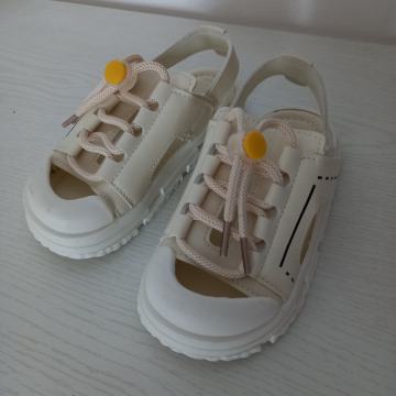 Novi otroški sandali 25