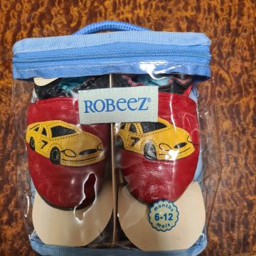 Robeez 6-12 rdeči copati rumen dirkalni avto