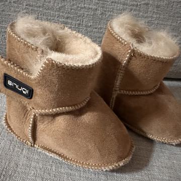 Snugi merino škorenjčki