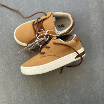 Superge Zara 22