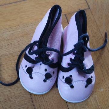 usnjeni čeveljčki, novi, št. 19