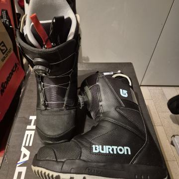 Čevlji za snowboard = boots = buci