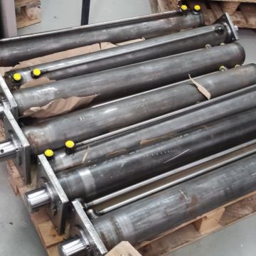 Hidravlični cilinder za cepilec drv 110/70x1050 -CENA Z DDV 440,00 EUR
