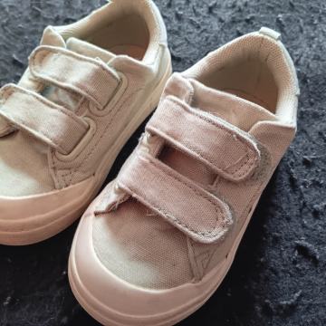 H&M supergi na ježka št 23 Elegantni