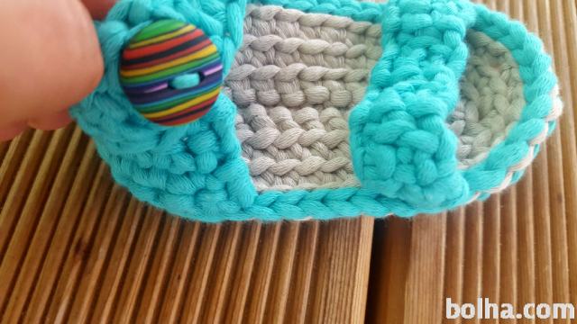 NOVO! Ročno kvačkani copatki/sandalčki 6m