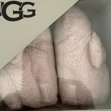 UGG copatki 12-18 m.